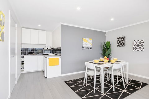 Views Forever - Devonport - Accommodation Rockhampton 7