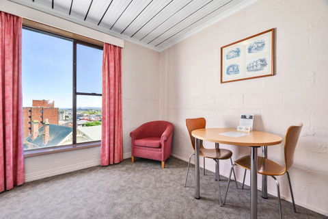 Balmoral On York - Accommodation Rockhampton 3