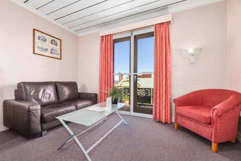 Balmoral On York - Accommodation Rockhampton 1