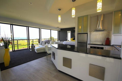 Horizon Deluxe Apartments - Accommodation Rockhampton 3