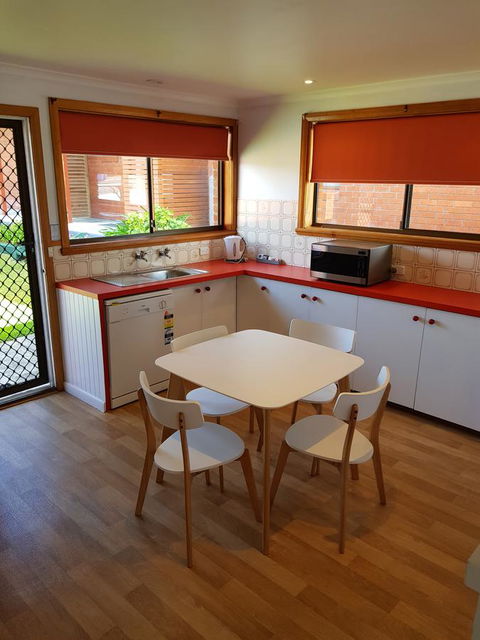 Blue Seas Holiday Villas - Accommodation Rockhampton 22