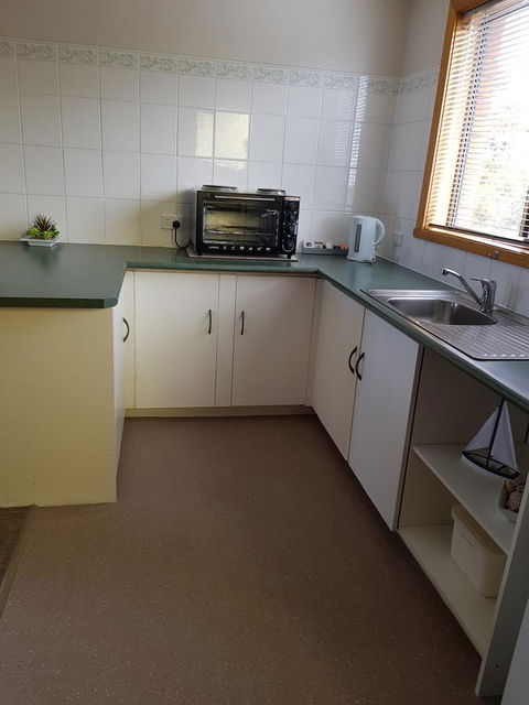 Blue Seas Holiday Villas - Accommodation Rockhampton 42