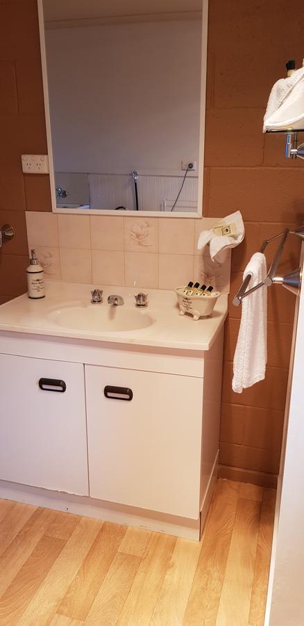 Blue Seas Holiday Villas - Accommodation Rockhampton 24