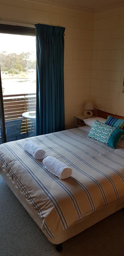 Blue Seas Holiday Villas - Accommodation Rockhampton 27