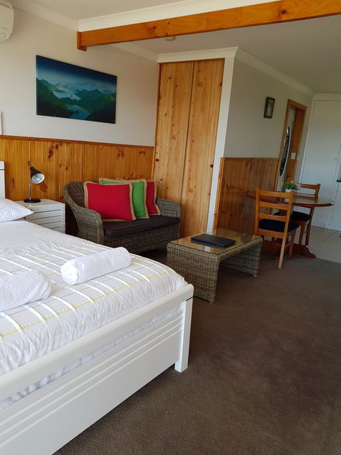 Blue Seas Holiday Villas - Accommodation Rockhampton 37