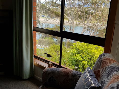 Blue Seas Holiday Villas - Accommodation Rockhampton 39