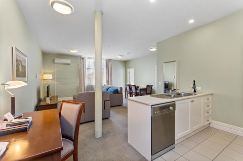 Launceston Central Apartment Hotel Official - Accommodation Rockhampton 15