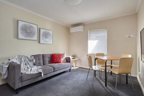 Elphin Serviced Apartments - Accommodation Rockhampton 10