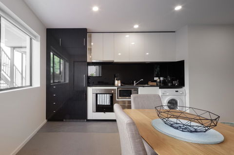 110 Hampden Apartments - Accommodation Rockhampton 15