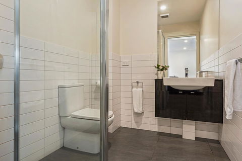 110 Hampden Apartments - Accommodation Rockhampton 21