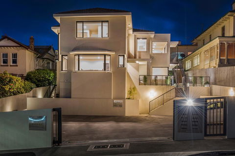 110 Hampden Apartments - Accommodation Rockhampton 18