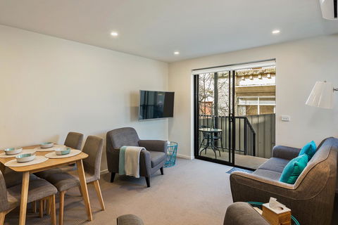 110 Hampden Apartments - Accommodation Rockhampton 24