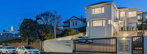 110 Hampden Apartments - Accommodation Rockhampton 10