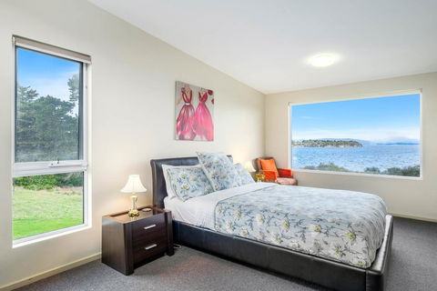 Manfield Seaside Bruny Island - Accommodation Rockhampton 1