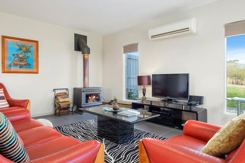 Manfield Seaside Bruny Island - Accommodation Rockhampton 3