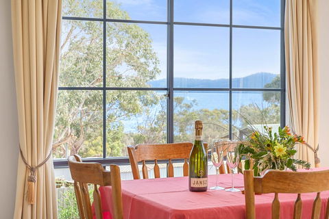 Omaroo Cottage Bruny Island - Accommodation Rockhampton 5