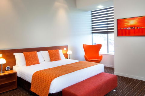 Mantra Charles Hotel - Accommodation Rockhampton 1