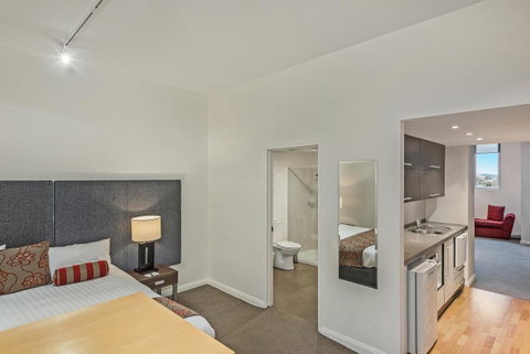 Mantra One Sandy Bay Road - Accommodation Rockhampton 12