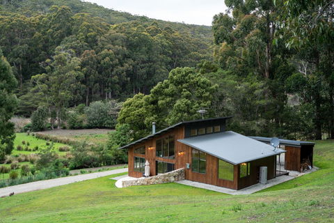 Adventure Bay Retreat Bruny Island - Accommodation Rockhampton 23
