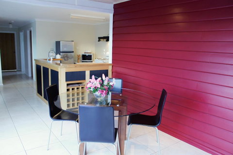 Mermaids Of Bicheno - Accommodation Rockhampton 3