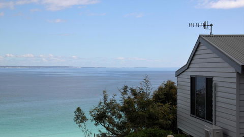 SEA EAGLE COTTAGE Amazing Views Of Bay Of Fires - Accommodation Rockhampton 15