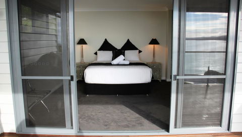 SEA EAGLE COTTAGE Amazing Views Of Bay Of Fires - Accommodation Rockhampton 8