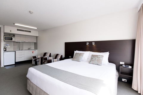 St Ives Apartments - Accommodation Rockhampton 16