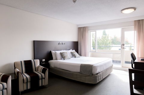 St Ives Apartments - Accommodation Rockhampton 17