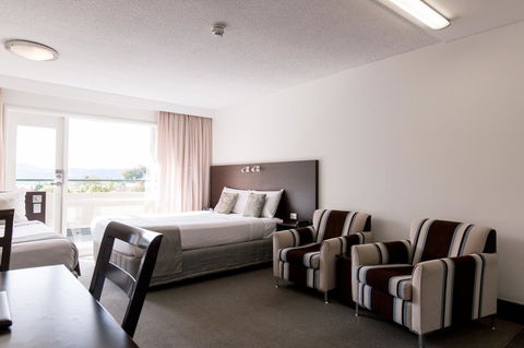 St Ives Apartments - Accommodation Rockhampton 8