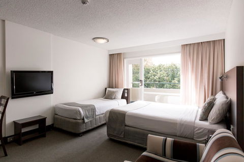 St Ives Apartments - Accommodation Rockhampton 9