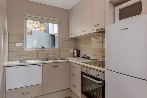 Bay View Villas - Accommodation Rockhampton 5