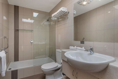 Bay View Villas - Accommodation Rockhampton 25