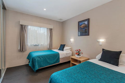 Bay View Villas - Accommodation Rockhampton 2