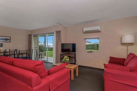 Bay View Villas - Accommodation Rockhampton 7