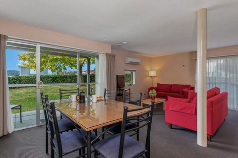 Bay View Villas - Accommodation Rockhampton 10