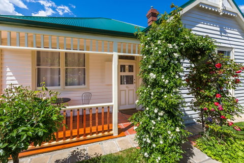 Rosehaven Cottage - Accommodation Rockhampton 17