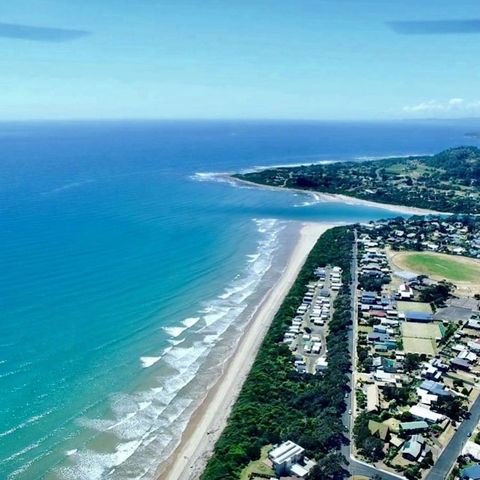 Amare Beachside Luxury - Accommodation Rockhampton 3