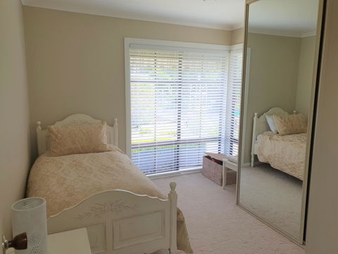 Garden By The Beach - Gateway To The East Coast, Close To Airport - Accommodation Rockhampton 7