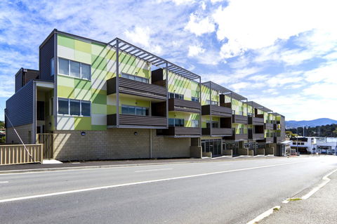 Bellerive Marina View Apartments NO 27 - Accommodation Rockhampton 24