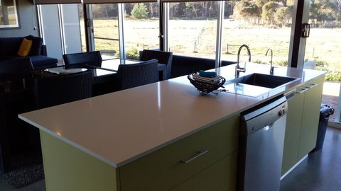 Pelican Point Sanctuary - Accommodation Rockhampton 3