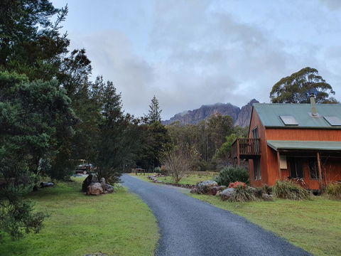 Roland B&B - Accommodation Rockhampton 32