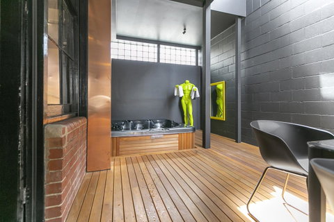 Insomnia On Elizabeth - Accommodation Rockhampton 31