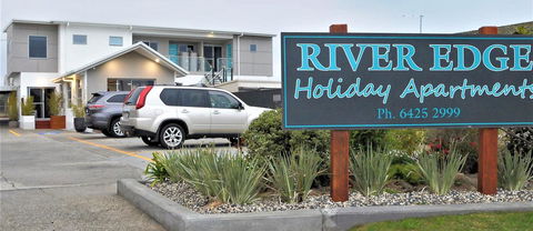 Ulverstone River Edge HolidayApartments - Accommodation Rockhampton 17
