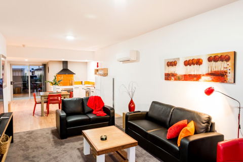 Ulverstone River Edge HolidayApartments - Accommodation Rockhampton 14
