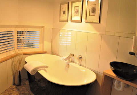 Ulverstone River Edge HolidayApartments - Accommodation Rockhampton 13