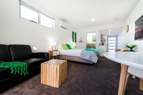 Ulverstone River Edge HolidayApartments - Accommodation Rockhampton 3