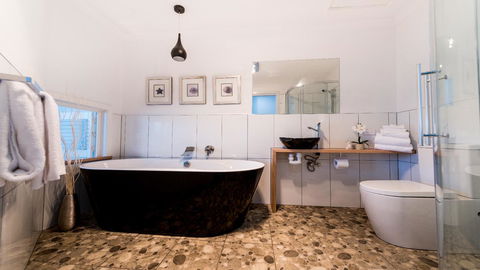 Ulverstone River Edge HolidayApartments - Accommodation Rockhampton 19