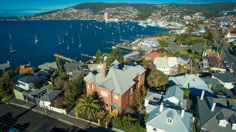 Grande Vue Hotel - Accommodation Rockhampton 0