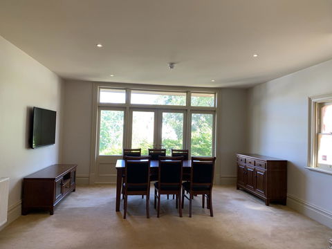 Grande Vue Hotel - Accommodation Rockhampton 2