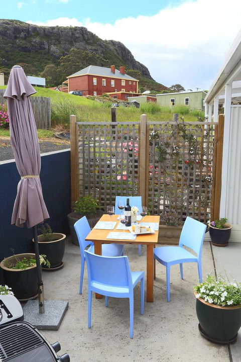 @ The Beach & Not Quite @ The Beach Holiday Cottages - Stanley - Accommodation Rockhampton 25